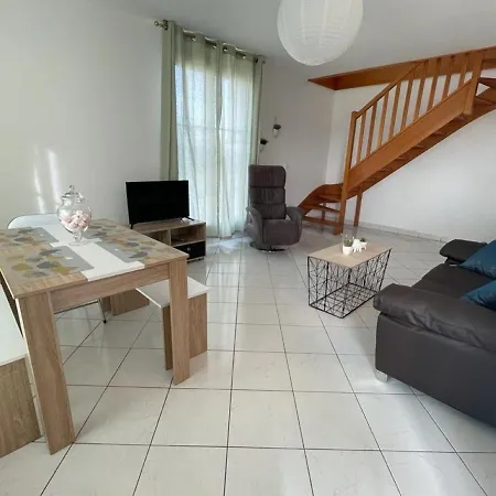 Charmant Appartement Duplex A 5Min De Disney. Magny-le-Hongre Exterior foto