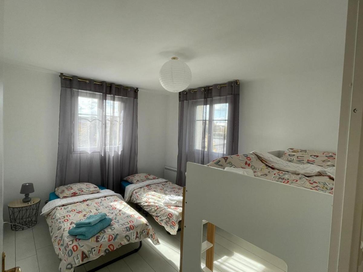 Duplex A 5min De Disney. *
